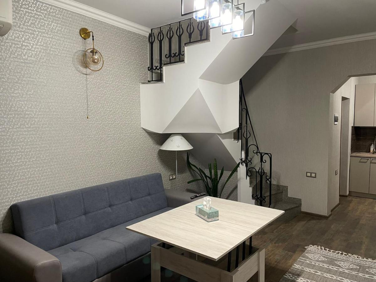 Bonvenon Capsule Hostel 예레반 외부 사진
