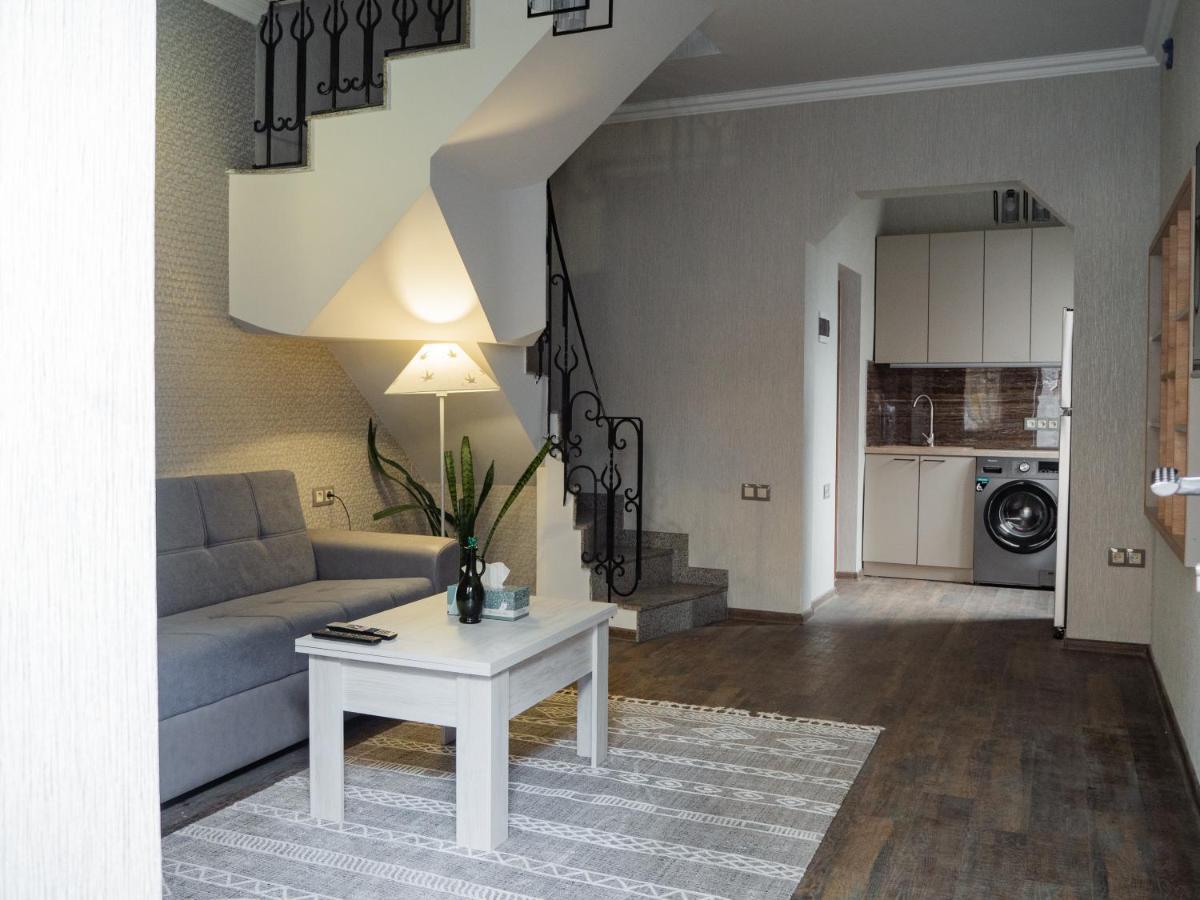 Bonvenon Capsule Hostel 예레반 외부 사진